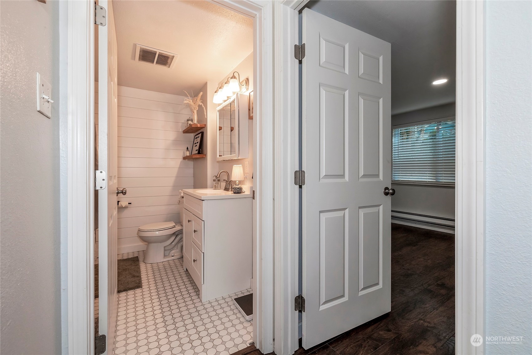 1564 Southwest Cook Road Port Orchard, WA 98367 - Photo 21 of 33 Gallery Image 21