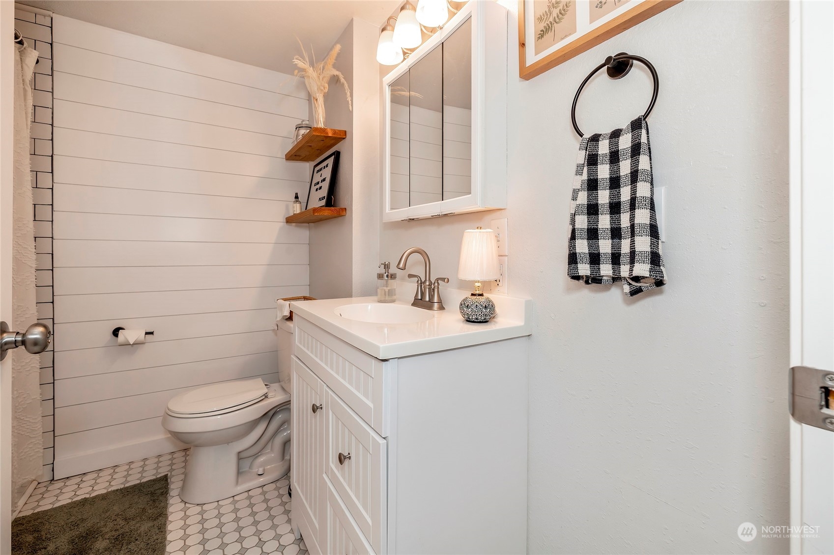 1564 Southwest Cook Road Port Orchard, WA 98367 - Photo 22 of 33 Gallery Image 22