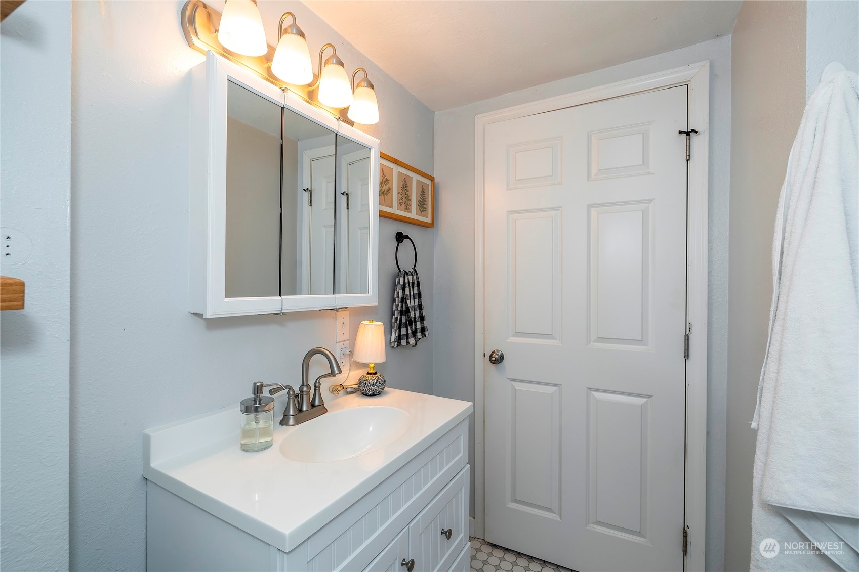 1564 Southwest Cook Road Port Orchard, WA 98367 - Photo 23 of 33 Gallery Image 23