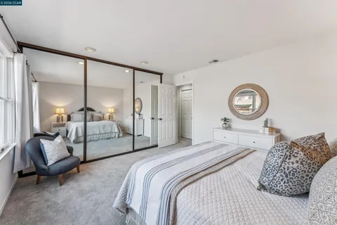 $699,000 | 405 Centre Court, Alameda, CA 94502