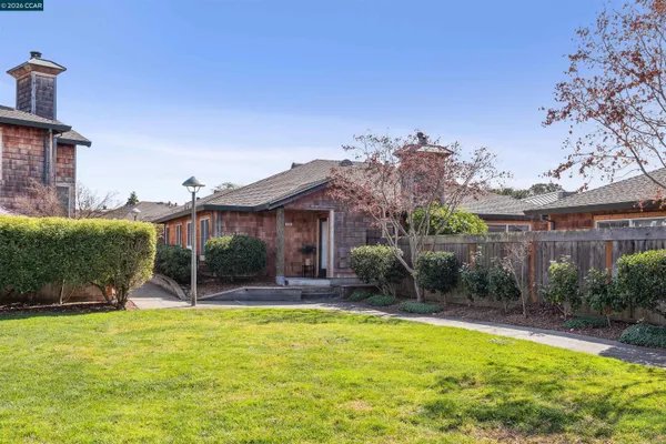 $649,000 | 405 Centre Court, Alameda, CA 94502