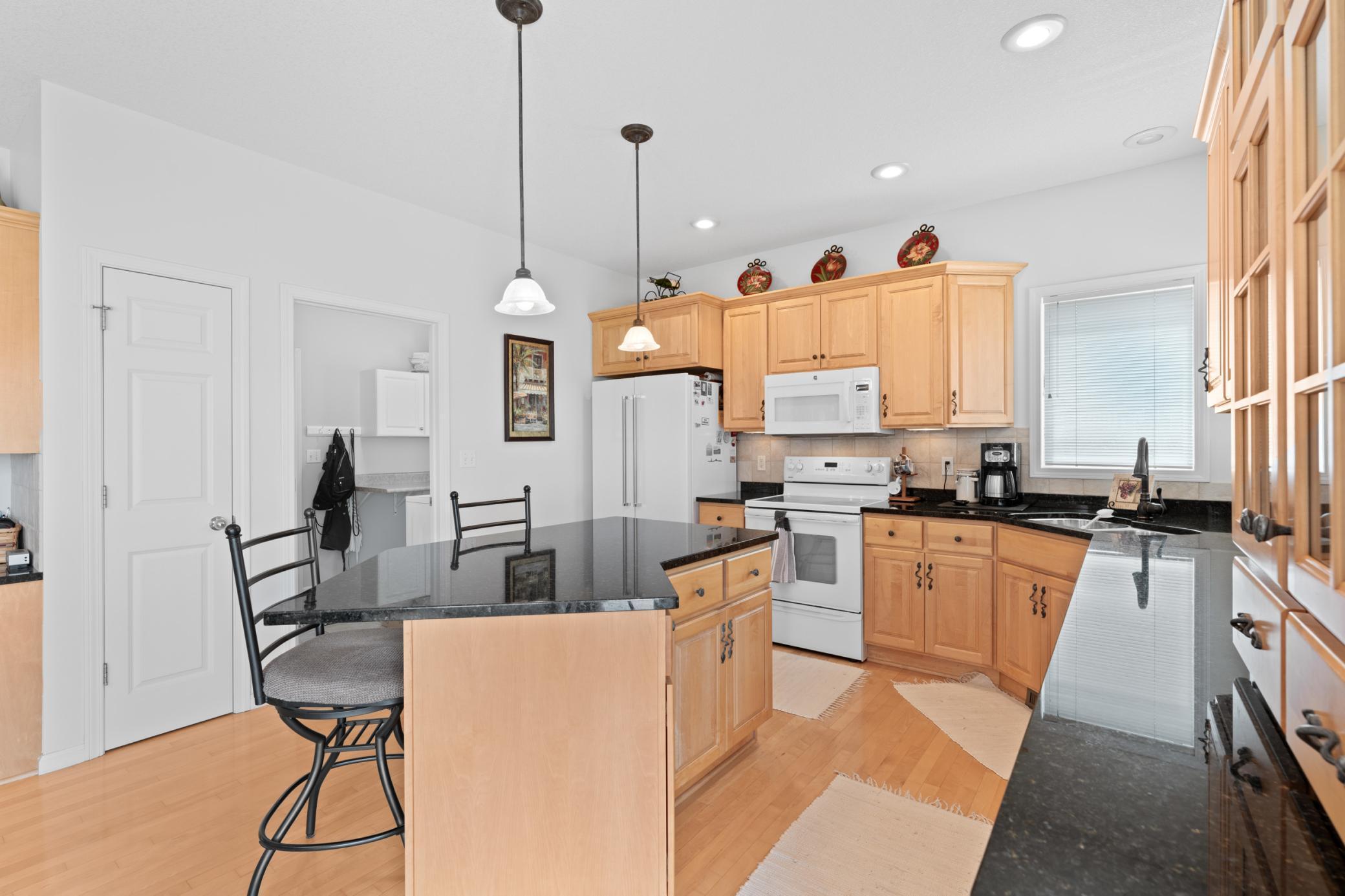 3621 Hart Lane Southwest Rochester, MN 55902 - Photo 11 of 54