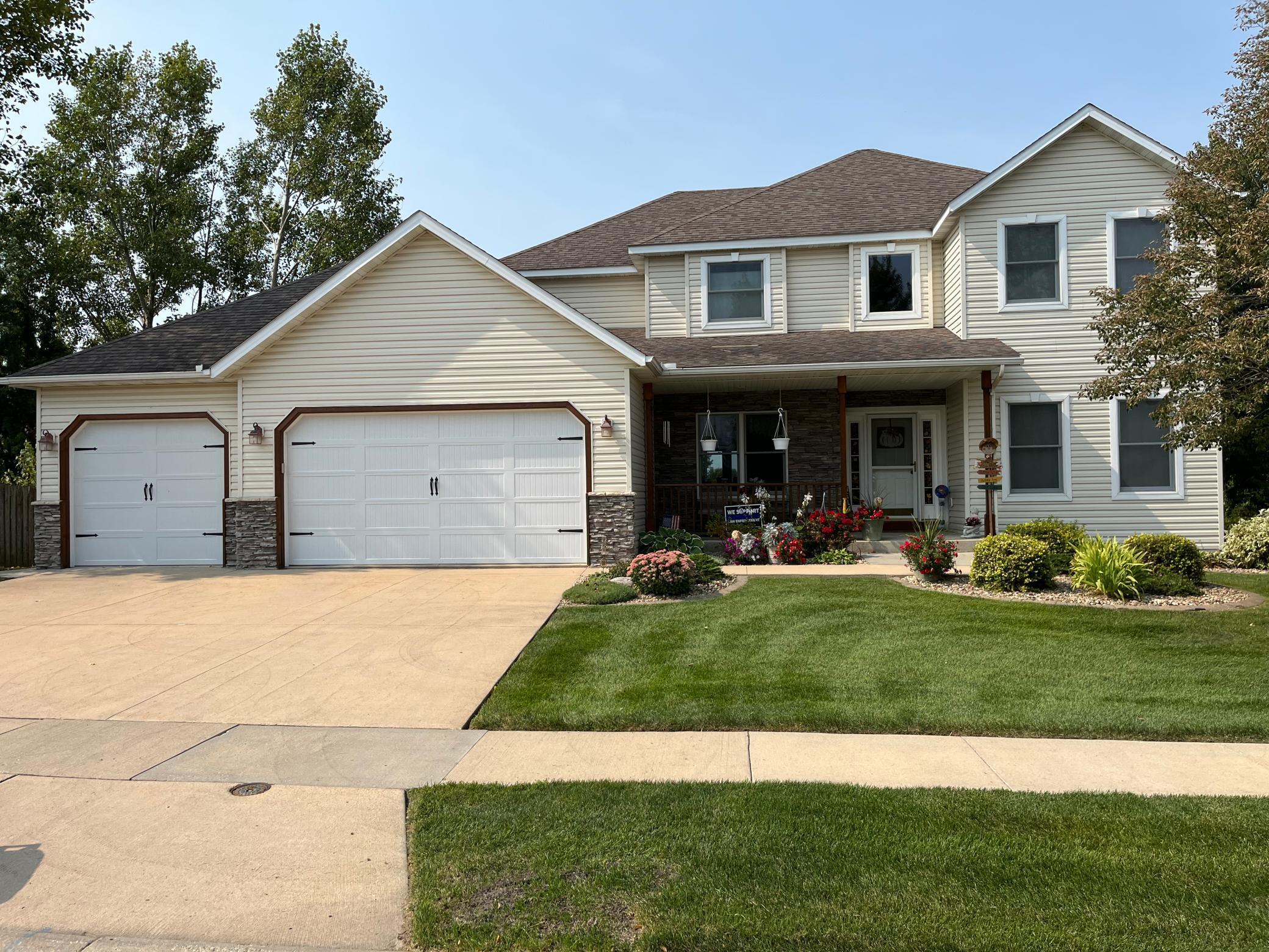 3621 Hart Lane Southwest Rochester, MN 55902 - Photo 2 of 54