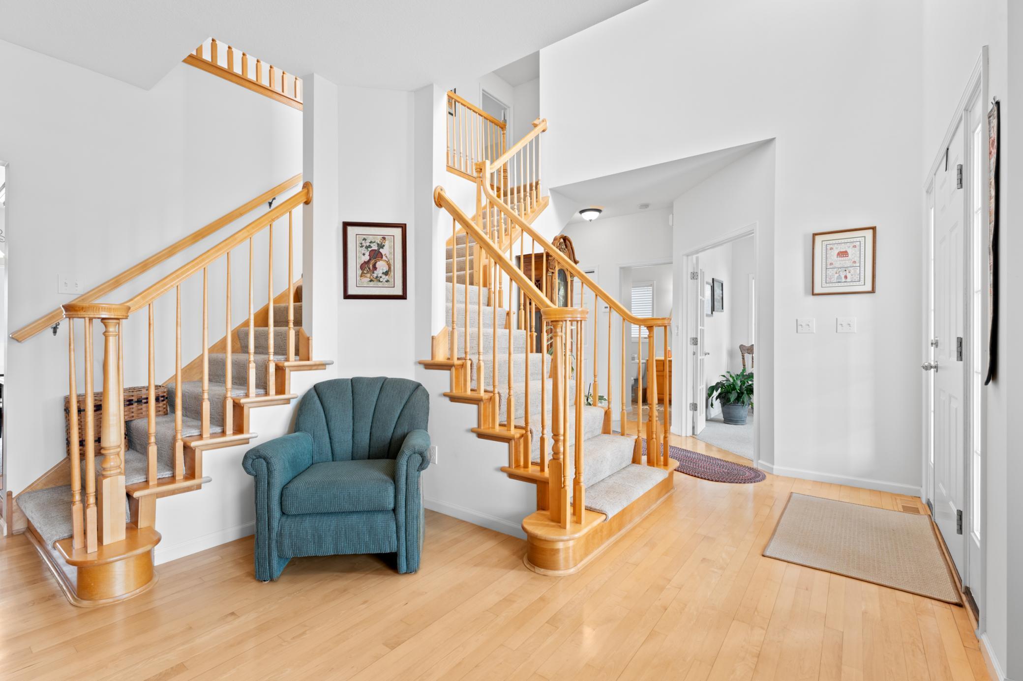 3621 Hart Lane Southwest Rochester, MN 55902 - Photo 3 of 54