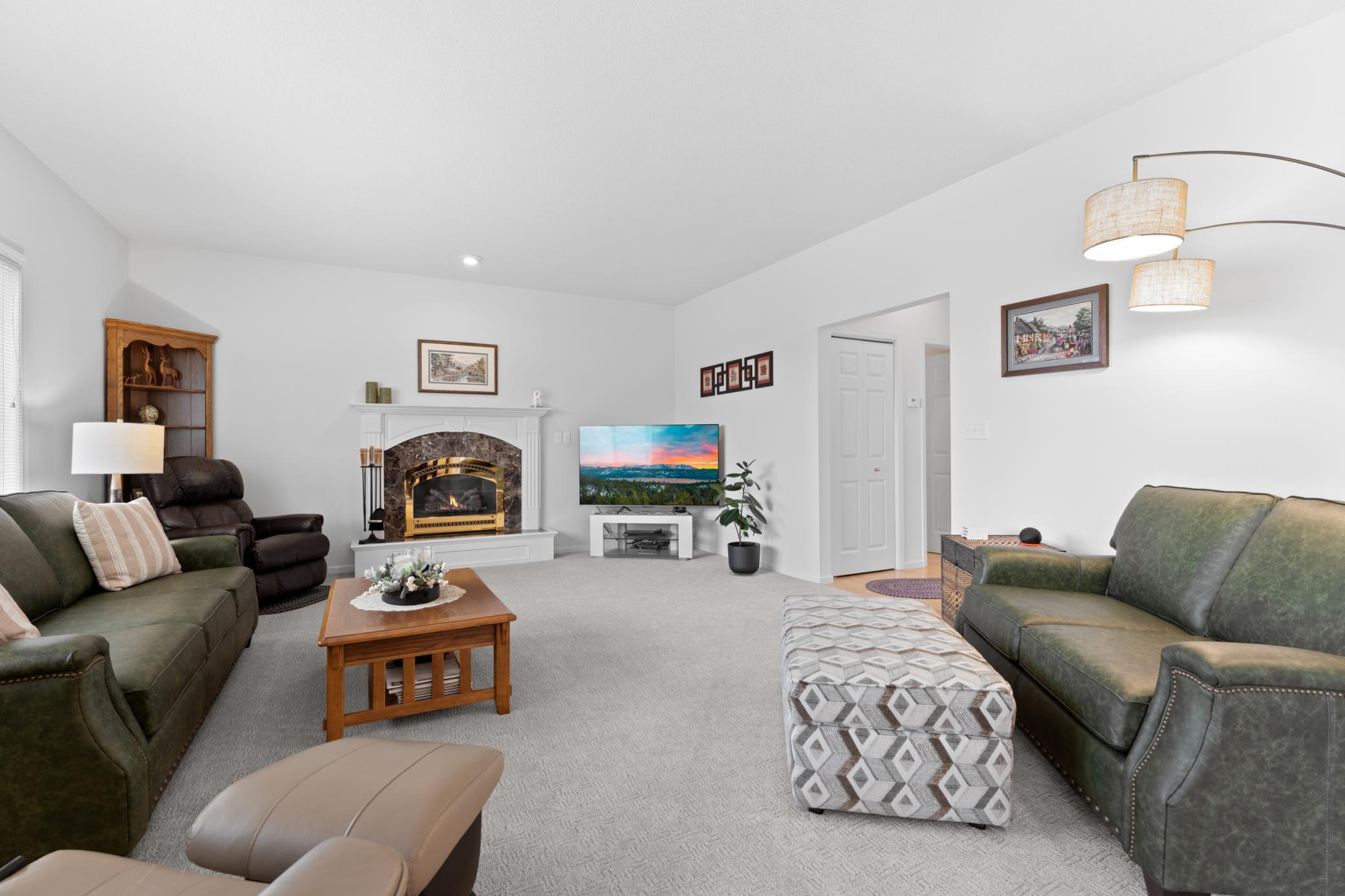 3621 Hart Lane Southwest Rochester, MN 55902 - Photo 7 of 54