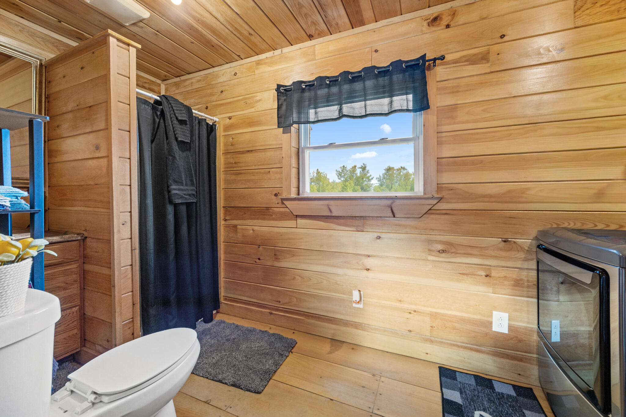 307 Lebanon Road Winterport, ME 04496 - Photo 6 of 43 DECLUTTER-VERSION-4