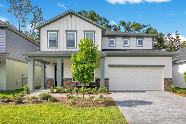 $610,000 | 5972 Sacred Oak Avenue, Mount Dora, FL 32757