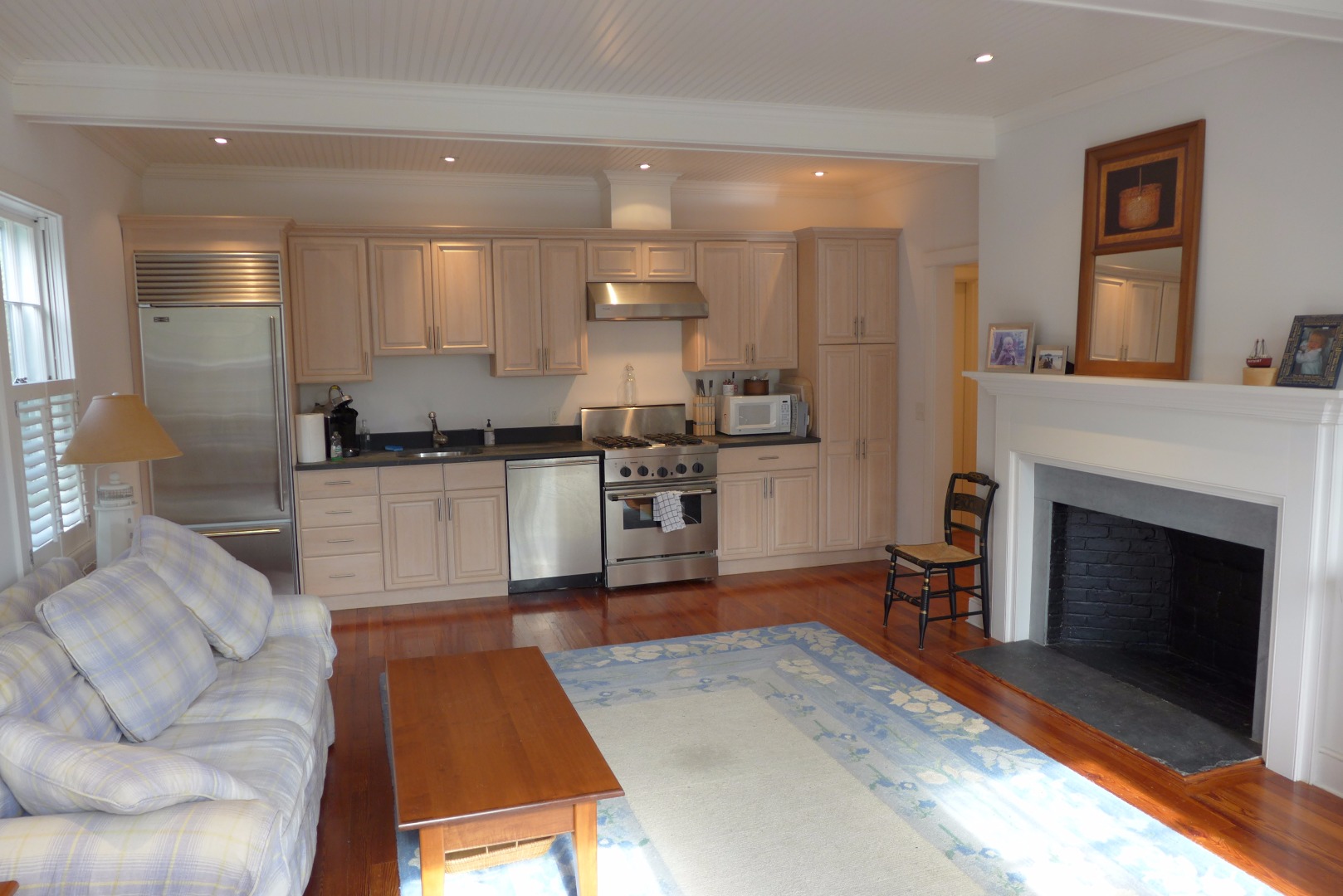 23 West Chester Street, Unit 2 Nantucket, MA 02554 - Photo 3 of 16