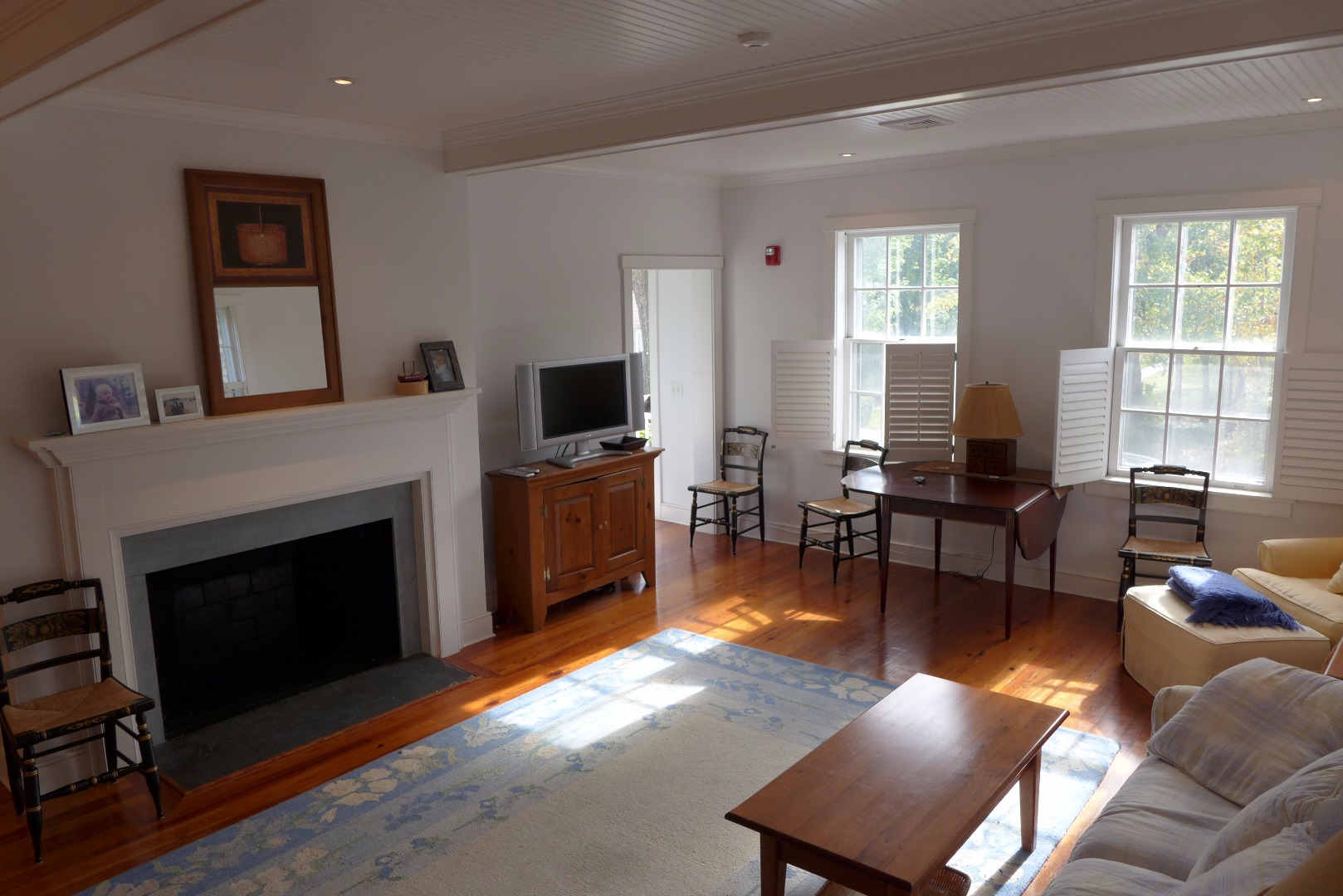 23 West Chester Street, Unit 2 Nantucket, MA 02554 - Photo 4 of 16