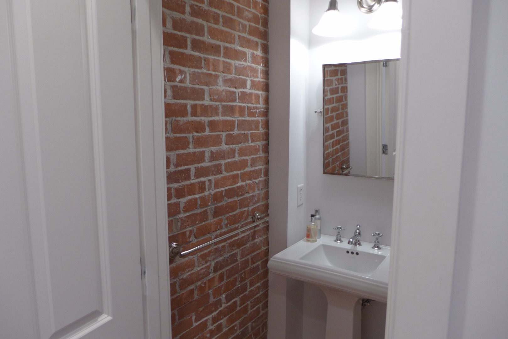 23 West Chester Street, Unit 2 Nantucket, MA 02554 - Photo 7 of 16