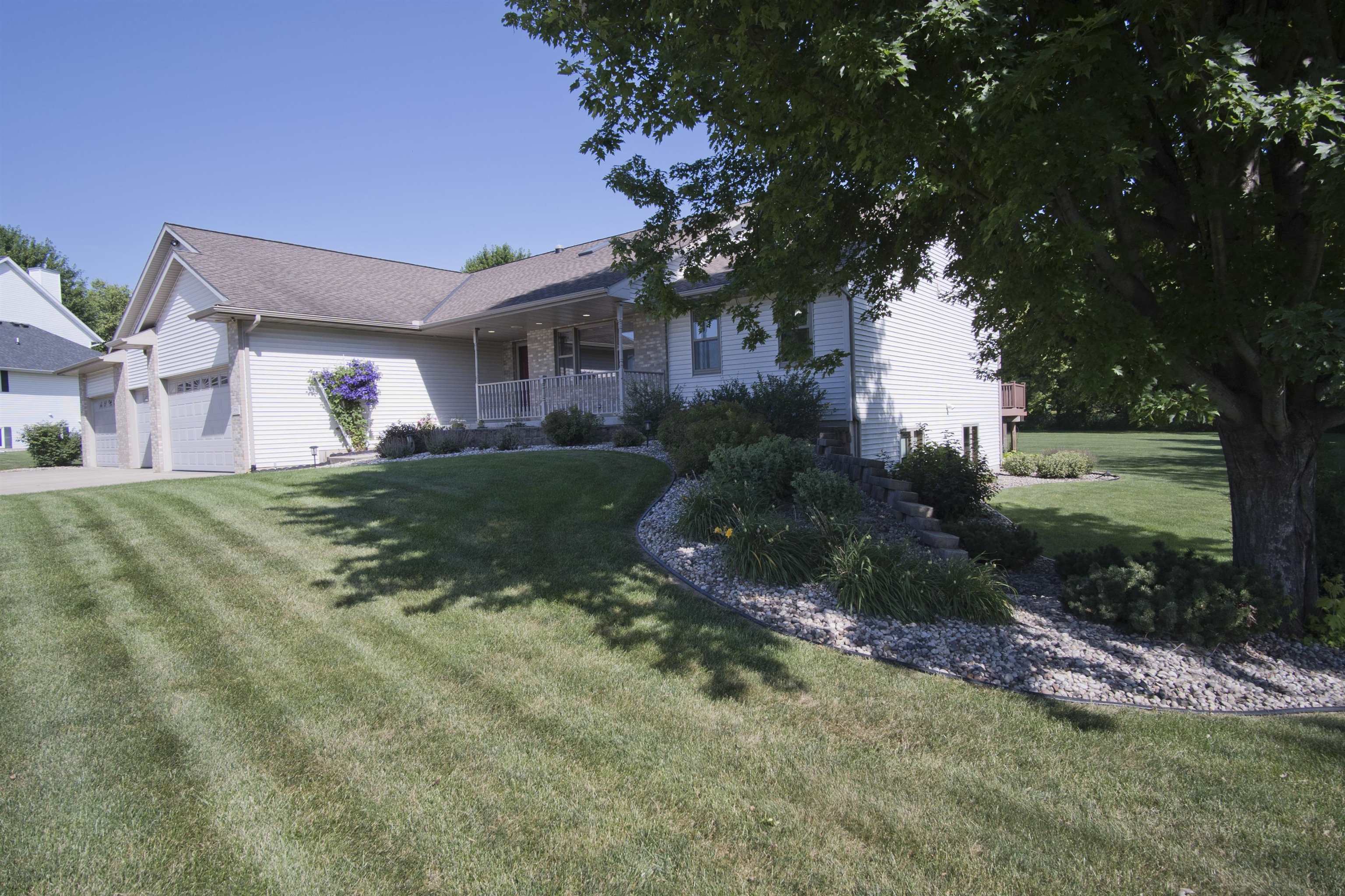 3096 Castleton Crossing Sun Prairie, WI 53590 - Photo 82 of 86 Gallery Image 82
