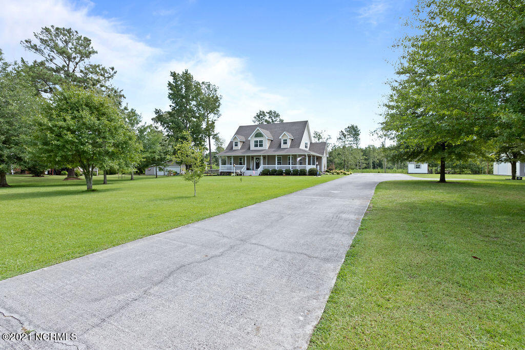 778 Jim Blake Road Jacksonville, NC 28540 - Photo 3 of 39 IMG_9966