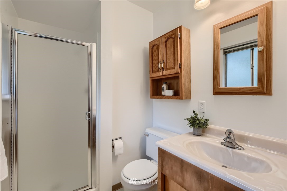 501 Stevens Avenue Northwest Renton, WA 98057 - Photo 14 of 31 Gallery Image 14