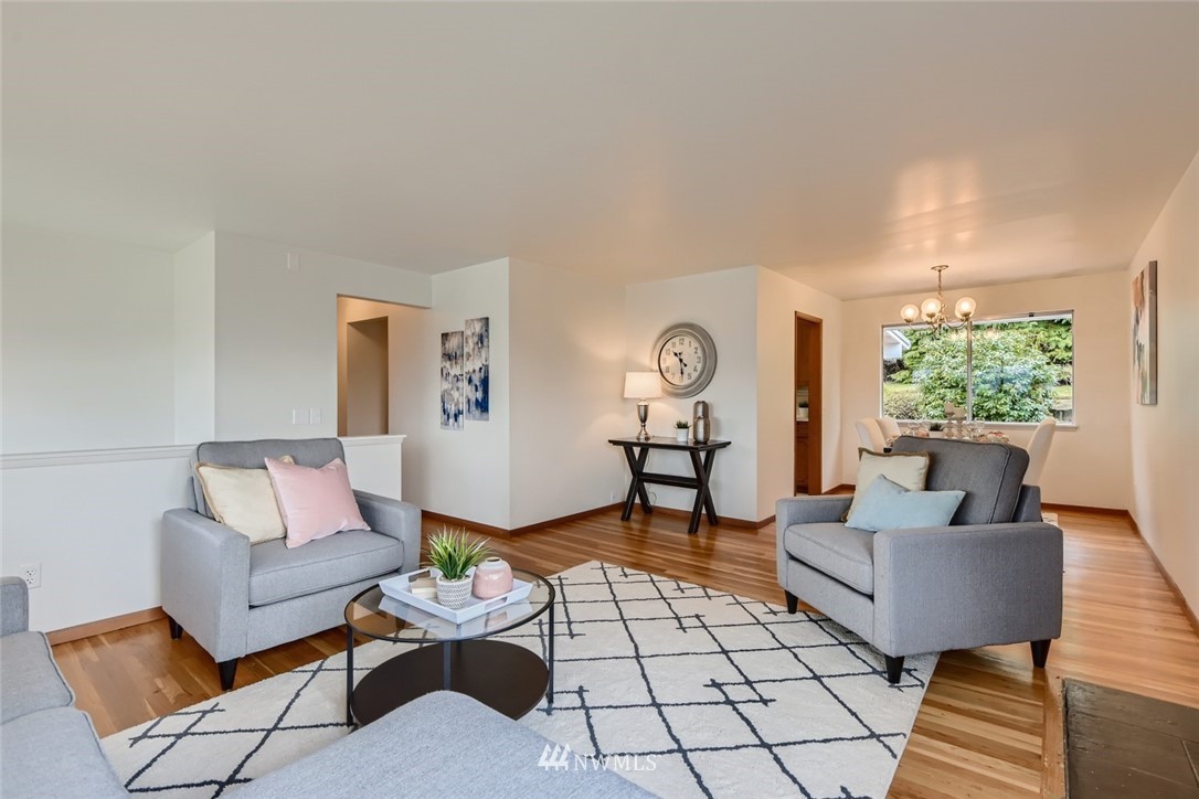 501 Stevens Avenue Northwest Renton, WA 98057 - Photo 5 of 31 Gallery Image 5