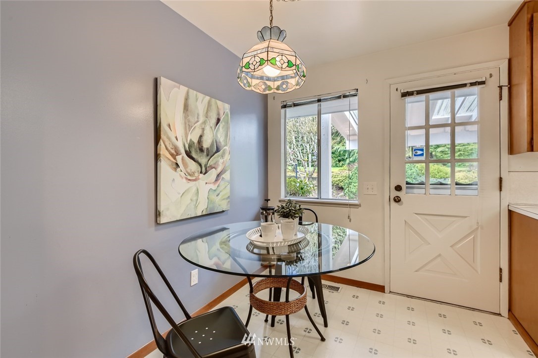 501 Stevens Avenue Northwest Renton, WA 98057 - Photo 10 of 31 Gallery Image 10