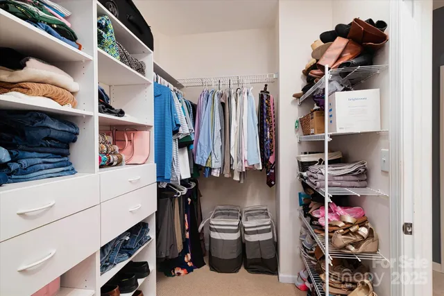 $560,000 | 6340 Wyndham Hill Drive, Charlotte, NC 28269