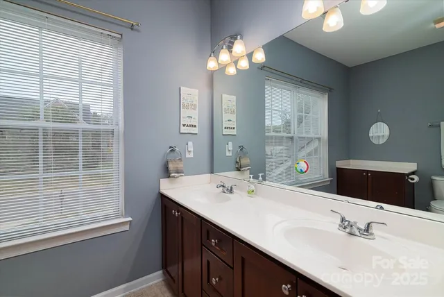 $560,000 | 6340 Wyndham Hill Drive, Charlotte, NC 28269