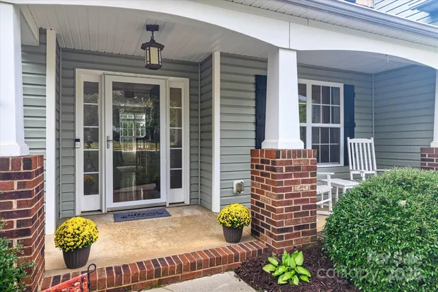 $544,900 | 6340 Wyndham Hill Drive, Charlotte, NC 28269