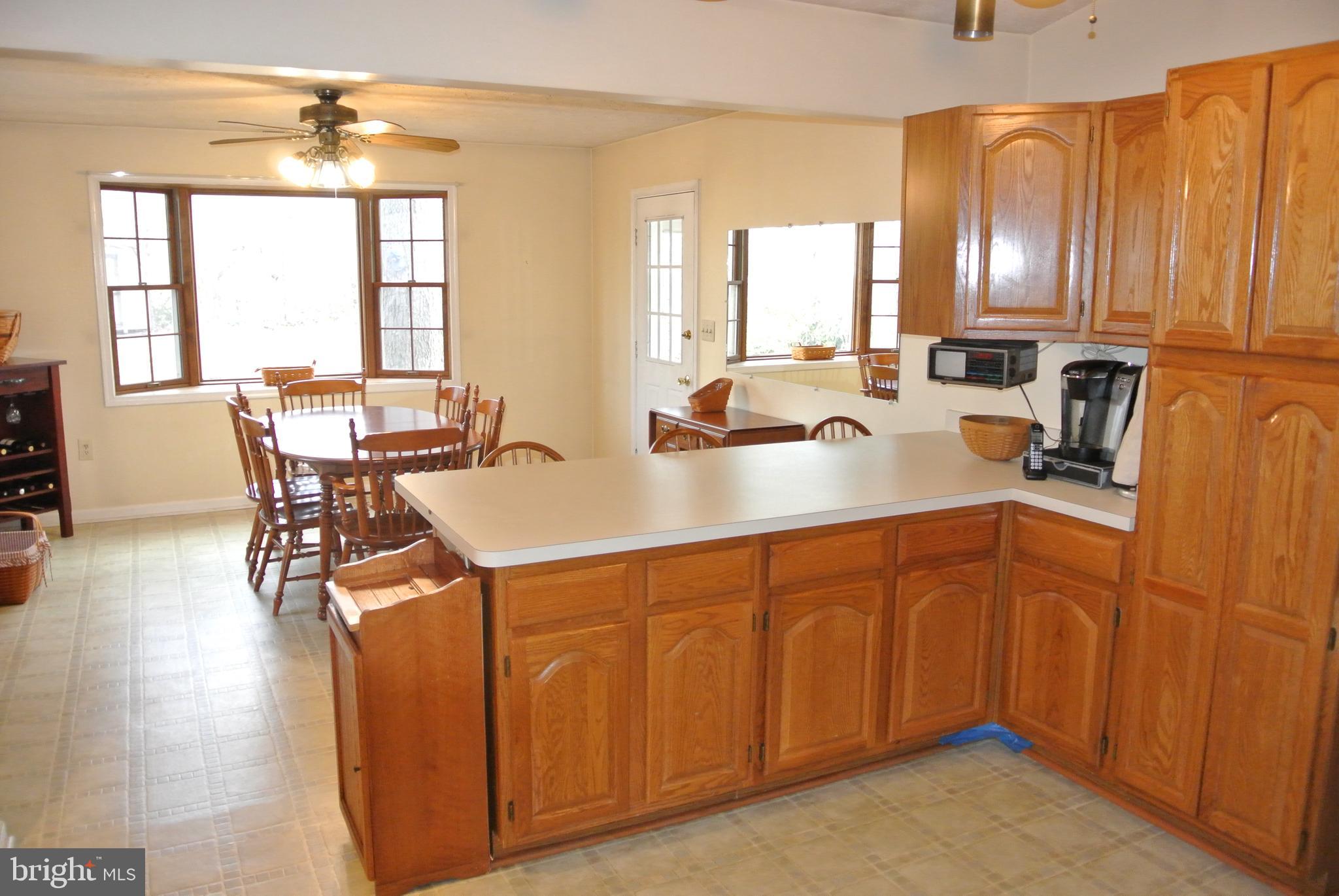 3302 Peach Tree Road Waldorf, MD 20601 - Photo 3 of 30 Kitchen
