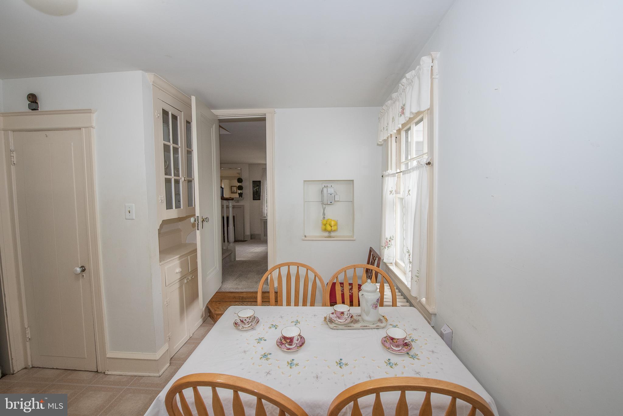 322 Old Forest Road Wynnewood, PA 19096 - Photo 22 of 35
