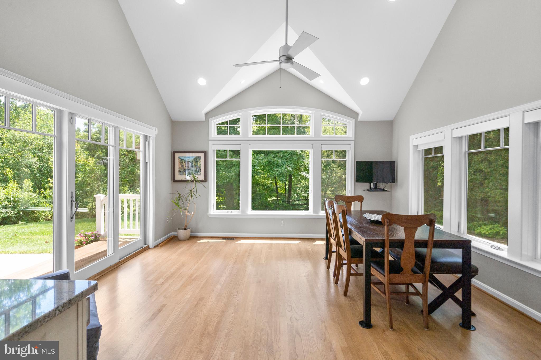 8808 Wooden Bridge Road Potomac, MD 20854 - Photo 17 of 53 Breakfast Room