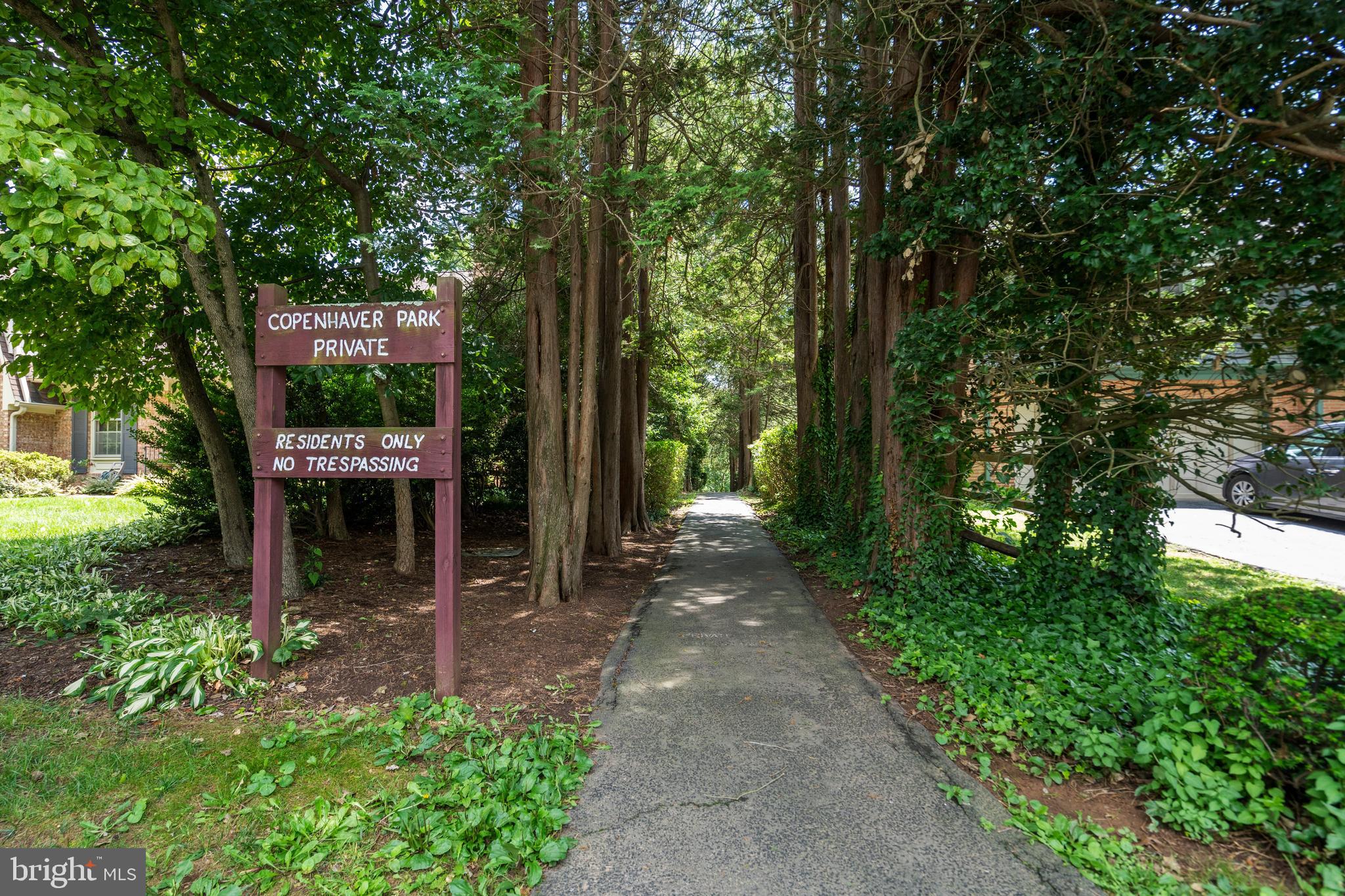 8808 Wooden Bridge Road Potomac, MD 20854 - Photo 53 of 53 Neighborhood Park