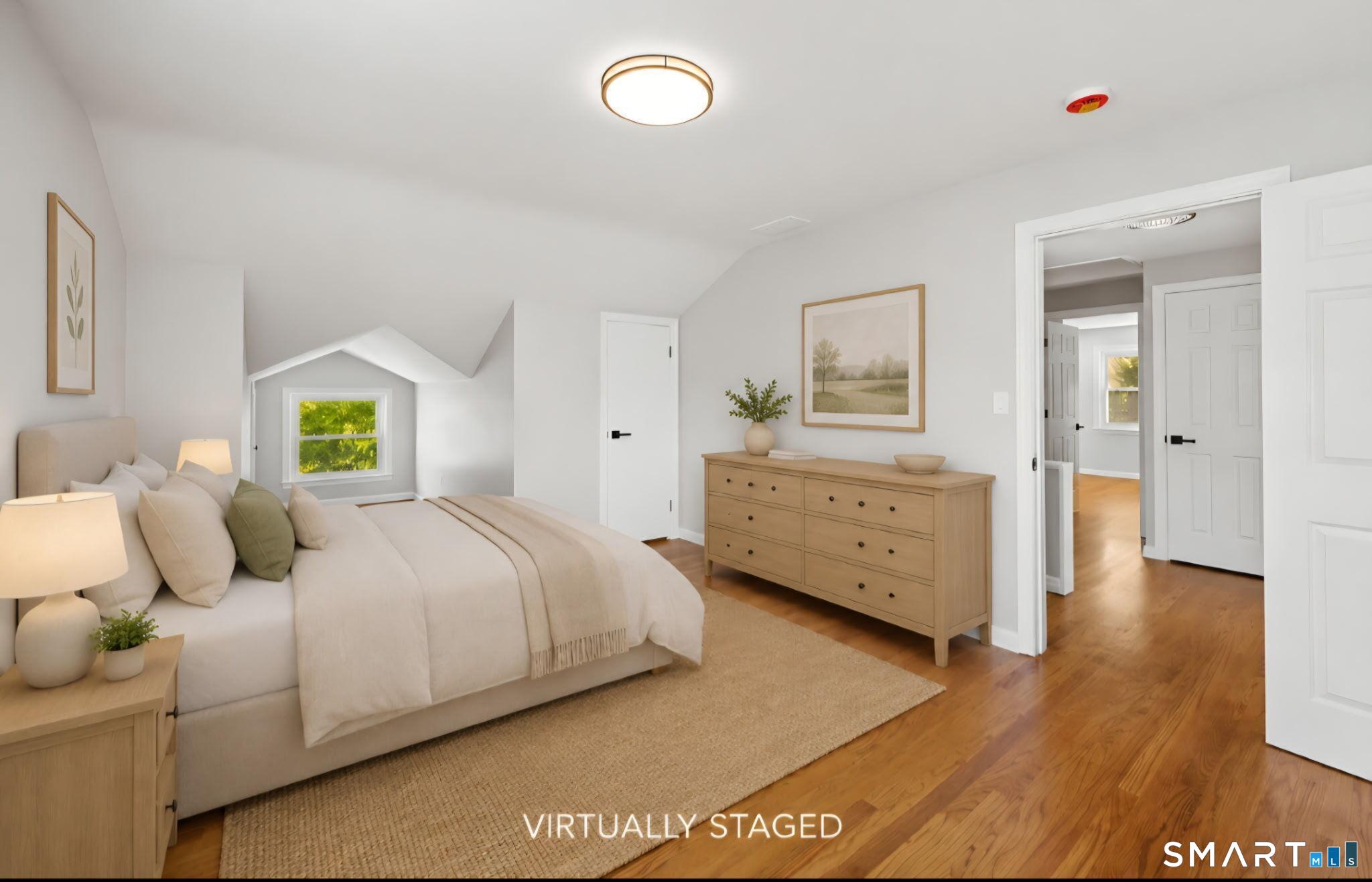 1044 Dunbar Hill Road Hamden, CT 06514 - Photo 13 of 36