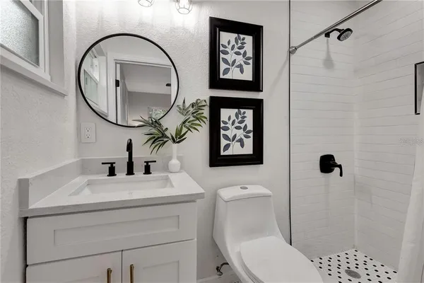 $3,195 | 6660 17th Lane North, St. Petersburg, FL 33702