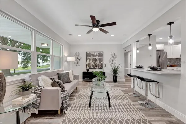 $3,195 | 6660 17th Lane North, St. Petersburg, FL 33702