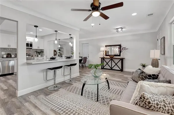 $3,195 | 6660 17th Lane North, St. Petersburg, FL 33702