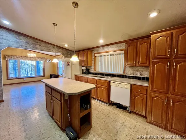 $475,000 | 29685 Ivy Bend Road, Stover, MO 65078