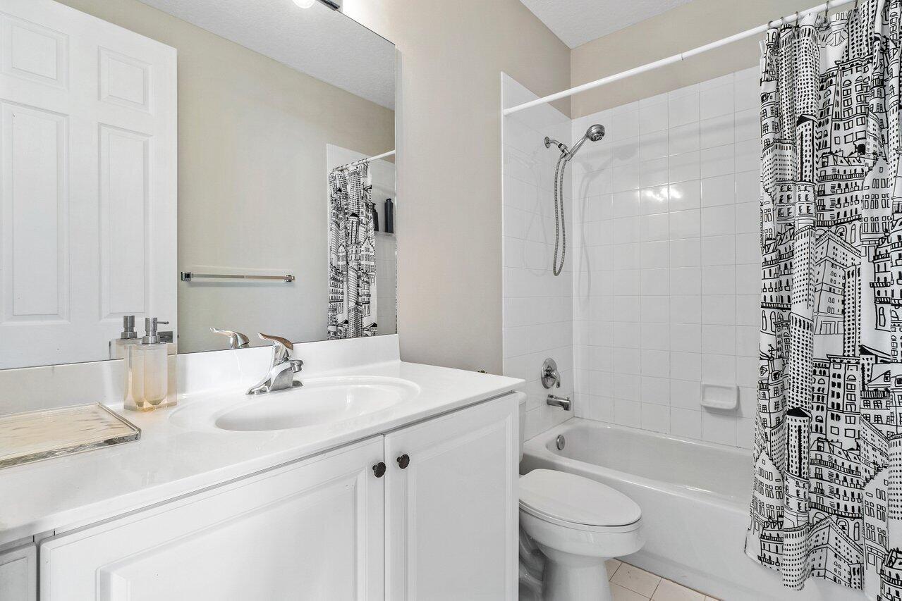 4443 Regal Court Delray Beach, FL 33445 - Photo 13 of 30 014-4443RegalCourt-DelrayBeach-FL-33445-