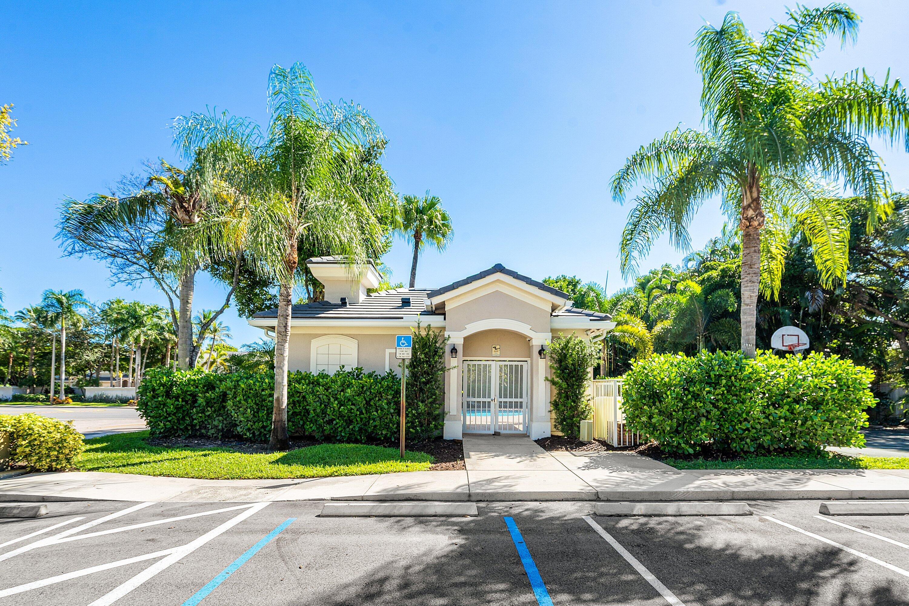 4443 Regal Court Delray Beach, FL 33445 - Photo 26 of 30 009-4443RegalCourt-DelrayBeach-FL-33445-