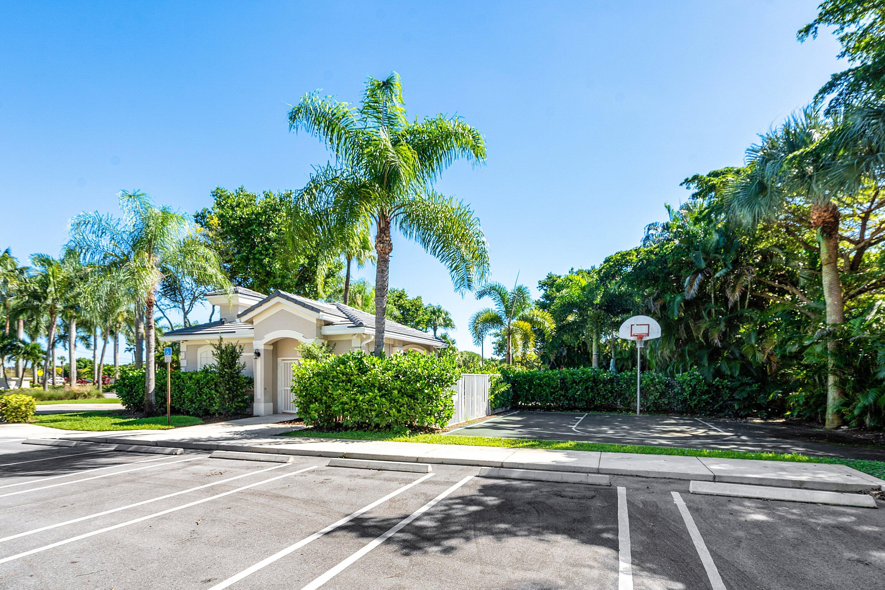 4443 Regal Court Delray Beach, FL 33445 - Photo 29 of 30 010-4443RegalCourt-DelrayBeach-FL-33445-