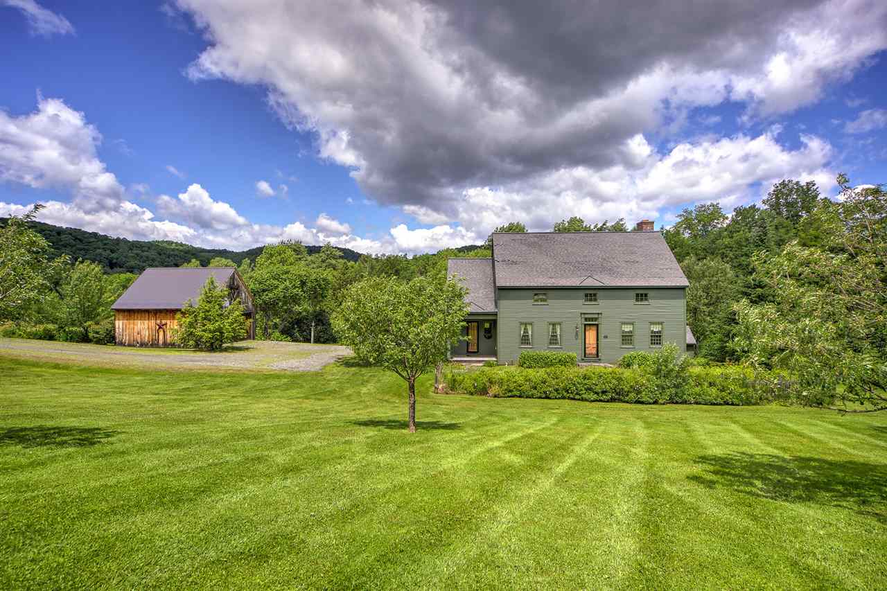 6007 Pomfret Road Pomfret, VT 05053 - Photo 3 of 31