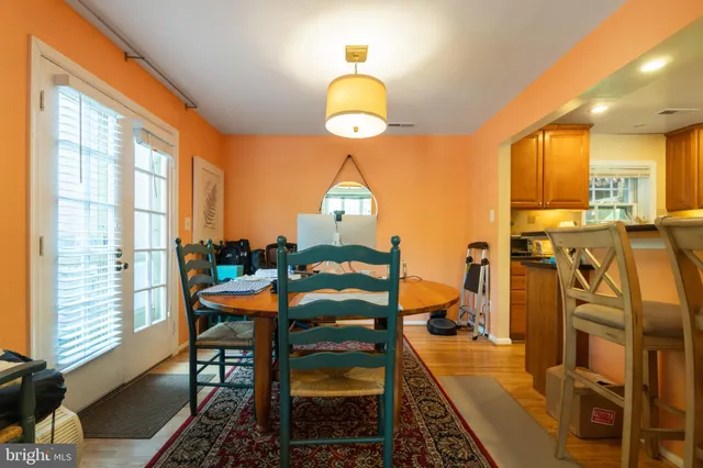 $860,000 | 4852 Bradley Boulevard, Unit 224, Chevy Chase, MD 20815