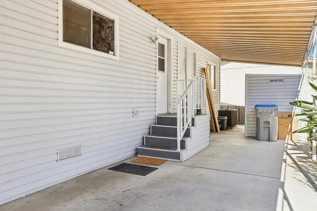 a view of entryway with stairs