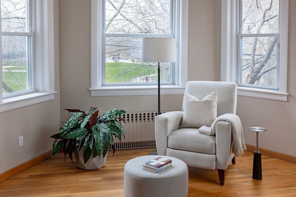 24 Dean Road, Unit 2 Brookline, MA 02445 - Photo 6 of 19 Gallery Image 6