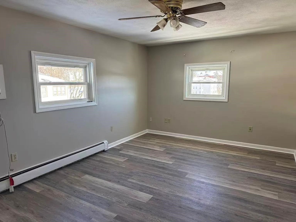 21 Creston Street, Unit A Worcester, MA 01604 - Photo 5 of 9