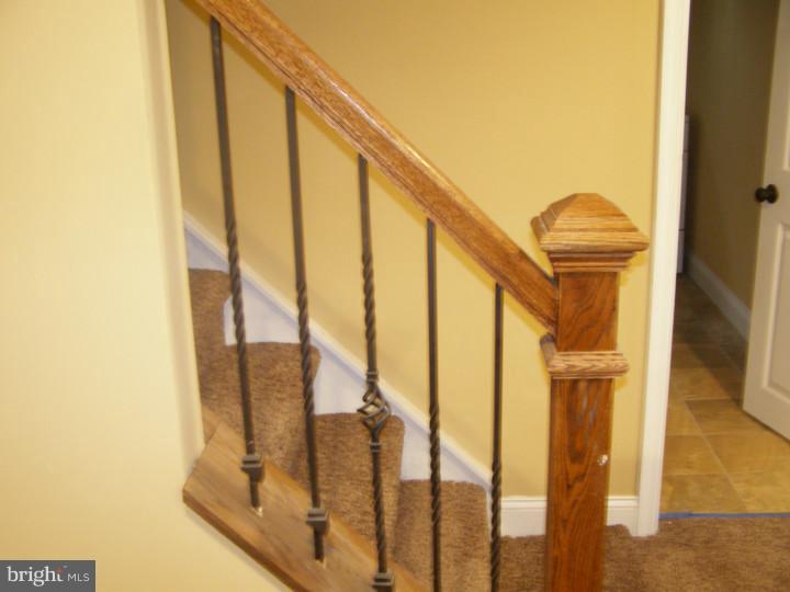 9718 Lochwood Road Philadelphia, PA 19115 - Photo 20 of 25 Gallery Image 20