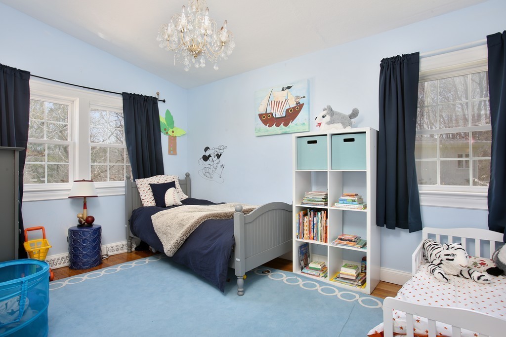 38 Cottonwood Road Newton, MA 02459 - Photo 6 of 9