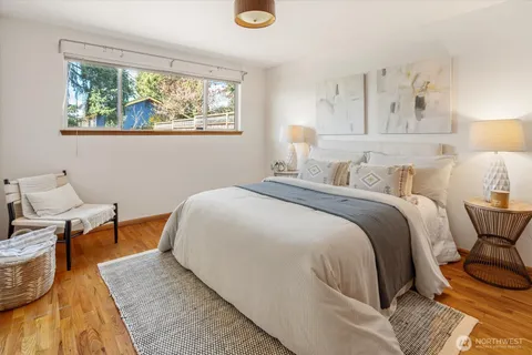 $774,000 | 4225 46th Avenue South, Seattle, WA 98118