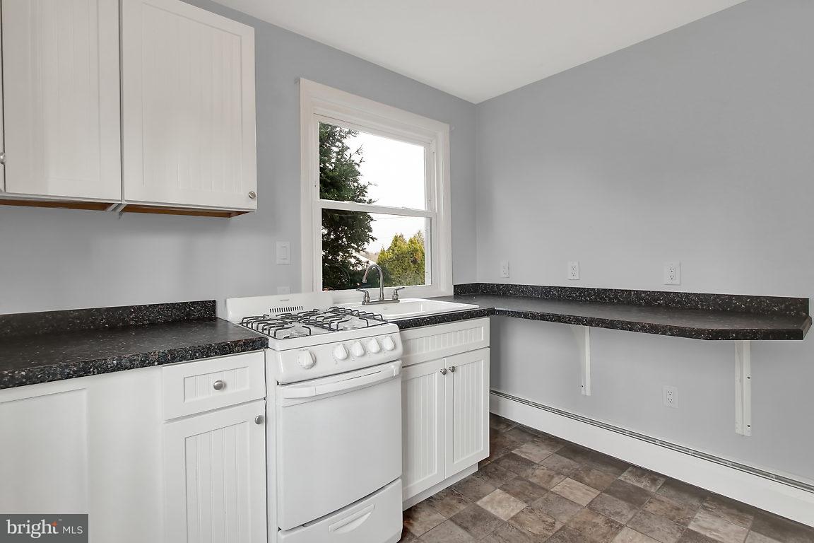 1840 Roxboro Road York, PA 17402 - Photo 13 of 28