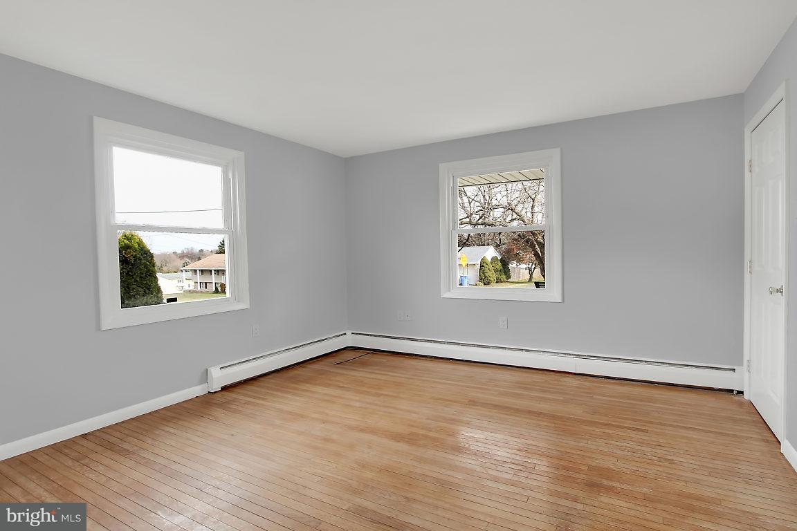 1840 Roxboro Road York, PA 17402 - Photo 15 of 28