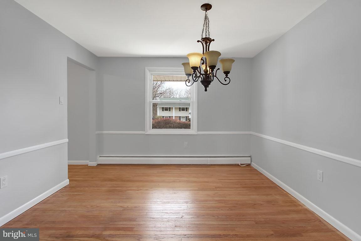 1840 Roxboro Road York, PA 17402 - Photo 4 of 28