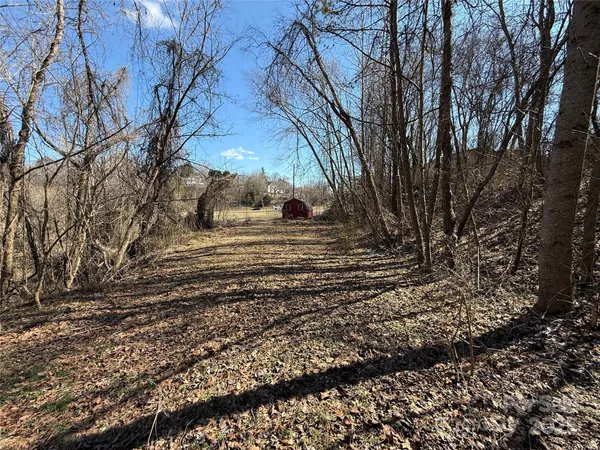 $32,500 | 296 19th Avenue Southwest, Hickory, NC 28602