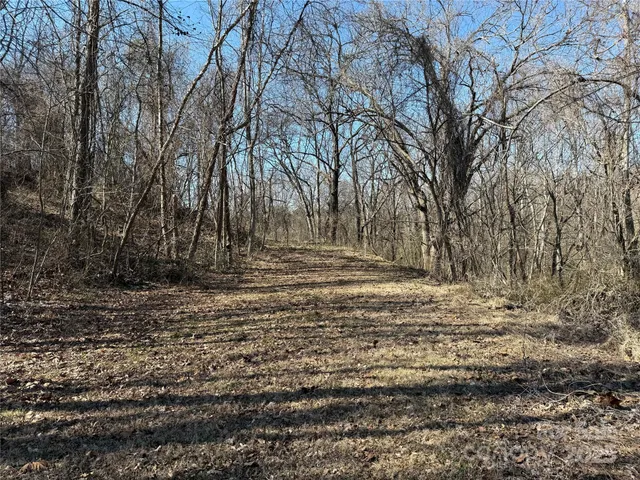 $32,500 | 296 19th Avenue Southwest, Hickory, NC 28602