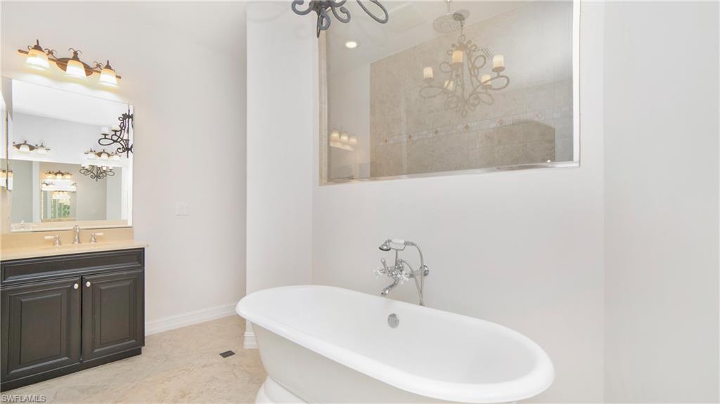 740 17th Street Southwest Naples, FL 34117 - Photo 16 of 50 Gallery Image 16