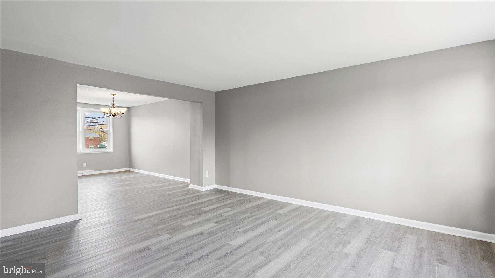 5454 Cedonia Avenue Baltimore, MD 21206 - Photo 4 of 36