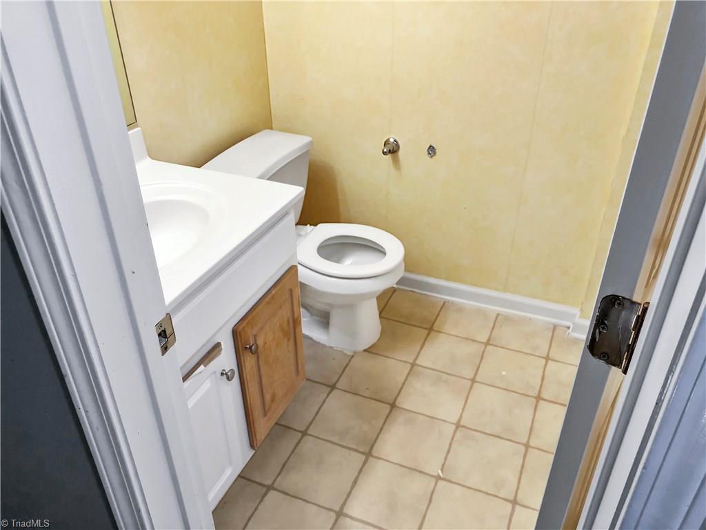 131 James Road, Unit 2C High Point, NC 27265 - Photo 15 of 17